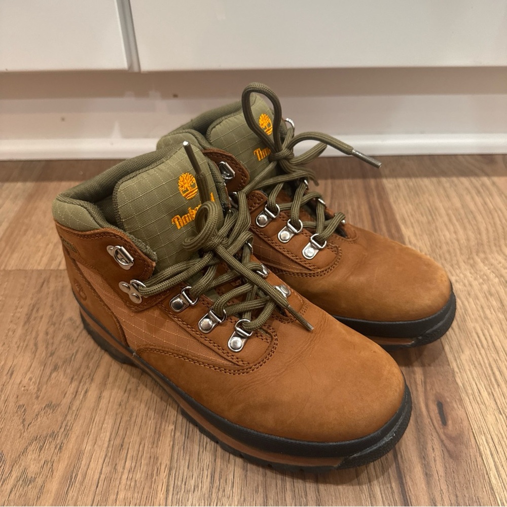 Women's Timberland Euro Hiker Mid Sz 5.5 Hiking Boots